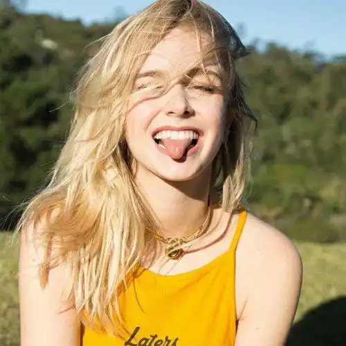 好色
